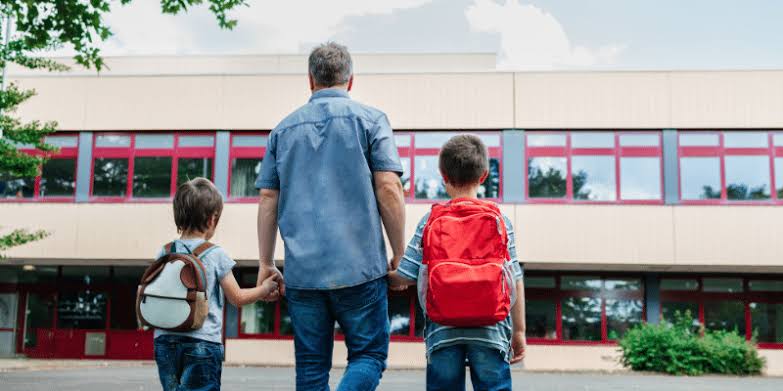 What If We Disagree About the School, Travel or Daily Routine Reading?